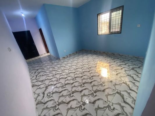 Studio moderne ndobo bonaberi - Image 3