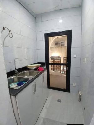 #STUDIOS à  #Sonfonia Africof dans une cour fermée très accessible - Image 5