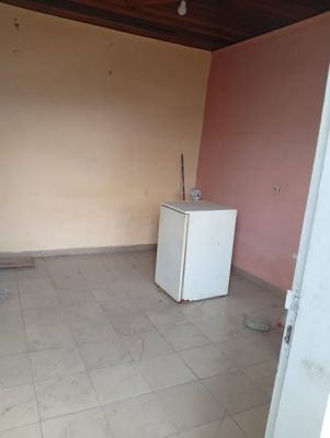 Grande chambre moderne à louer à Makepe missoke non loin de BOCOM - Image 4