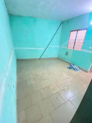 Studio moderne à louer à Mendong derrière le camp( 150f de l’entrée simbok) - Image 2