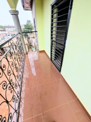 MAGNIFIQUE APPARTEMENT Avec Parking  et Balcon Individuelle - Image 1