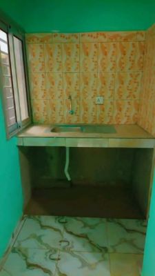 Chambre moderne à louer à ange Raphaël en bordure de route - Image 3