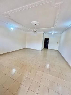 Appartement moderne à louer avec parking - Image 3