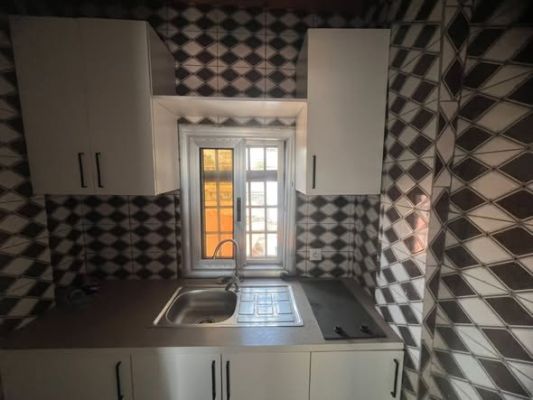 STUDIO À Louer Lambangny au 3e étages - Image 5