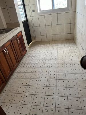 Très grand et joli appartement haut standing nouvellement construit à Louer dans un immeuble avec caméra de surveil... - Image 4