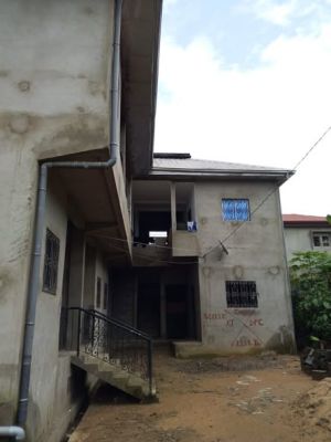 Studio moderne à logbessou Tampico à partir de 45k à 2 pas du nouveau goudron - Image 1