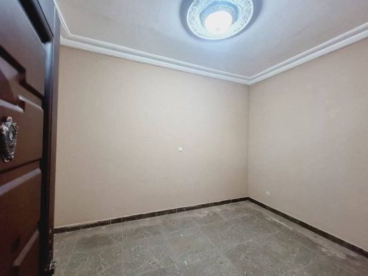 Nous vous proposons #01_Appartement au rez-de-chaussee à louer à #Enta (fassa) dans une cour fermée & accessible. - Image 2