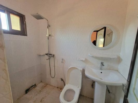 Nous vous proposons #01_Appartement au rez-de-chaussee à louer à #Enta (fassa) dans une cour fermée & accessible. - Image 5