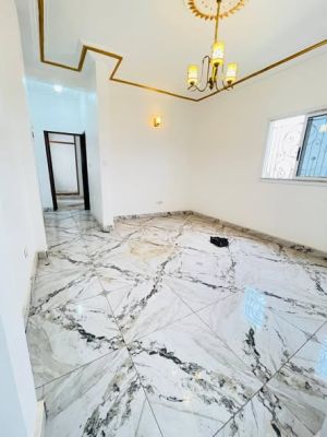 Série de studios modernes à louer avec parking - Image 1