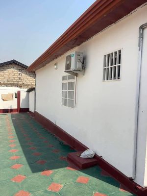 𝗩𝗶𝗹𝗹𝗮_𝗠𝗼𝗱𝗲𝗿𝗻𝗲  𝗮̀ 𝘃𝗲𝗻𝗱𝗿𝗲 𝗮̀ COYAH LEFOURÉ DAKHA - Image 3