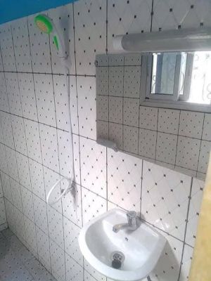 CHAMBRE MODERNE - Bp Cité, à 130m du Carrefour bp cité... - Image 5