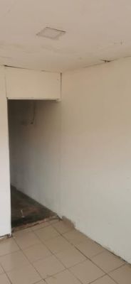 Je vous propose la location d'un studio sobre et bien entretenu - Image 2