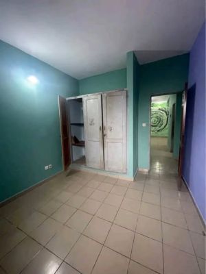 Appartement à louer à biyem assi - Image 4