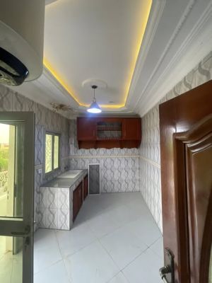 Appartement haut standing à louer à Odza plaque L&B - Image 5