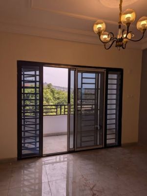 APPARTEMENT Immeuble avec barrière , parking , forage , gardien - Image 2