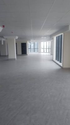 Open-spaces haut standing avec toilettes, ascenseur, groupe électrogène situé en plein coeur du quartier administrati... - Image 5