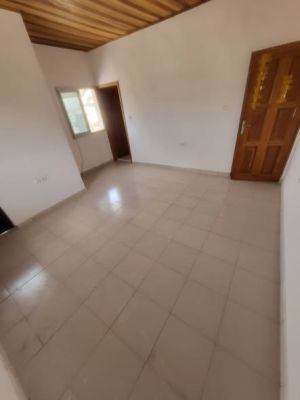 Appartement nouvellement construit Groupe électrogène Forage Lumière prépayée - Image 4