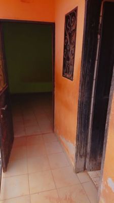 Chambre modern a louer a mvog betsi a 200 du Carrefour - Image 1