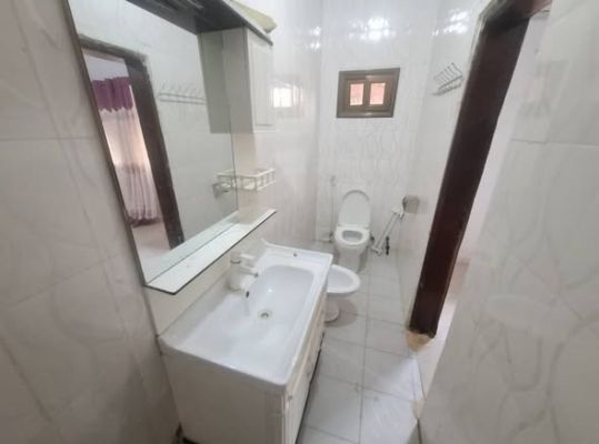 STUDIO en collocation a la #T8 au 1er etage - Image 5