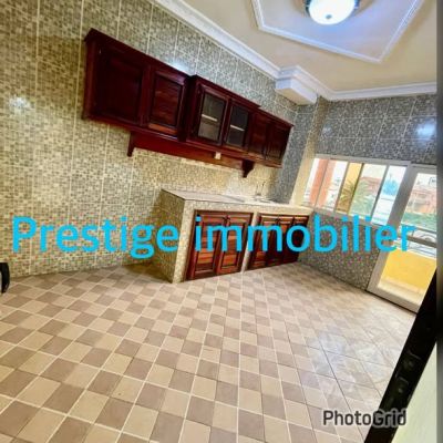 Appartement haut standing à louer à bastos - Image 2