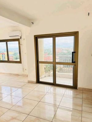 BEL appartement a LOUER dans le quartier Résidentiel de KIPÉ - Image 3