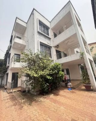 Un Duplex R+2 à vendre a Nongo - Image 1