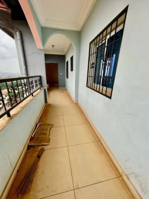 Appartement moderne à louer au lycée d’Etoug ebe - Image 1