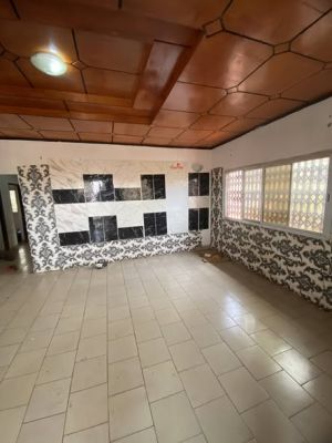 APPARTEMENT À LOUER  dans le Quartier  Résidentiel - Image 1