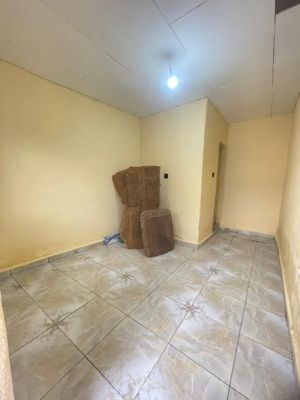 Chambre moderne à louer à nsimeyong moto 100f ou à pied - Image 3