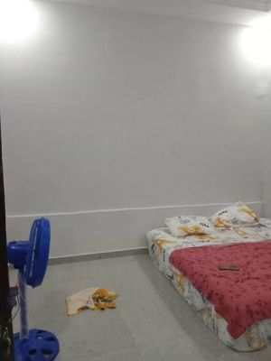 STUDIO à LOUER dans le Quartier Résidentiel Dans une Cour Fermée - Image 2