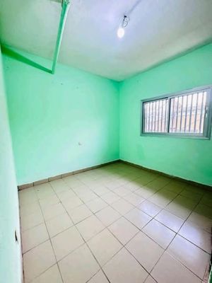 Vaste appartement moderne a mendong gendarmerie. - Image 5