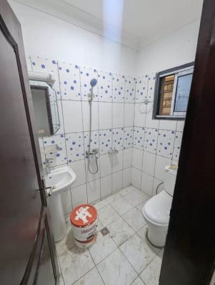 Appartement nouvellement construit situé à plaque L&B odza - Image 4