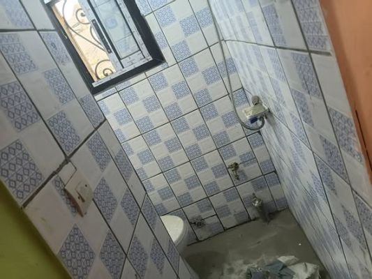 Chambre moderne nouvellement construit a l'entrée lycée village - Image 2