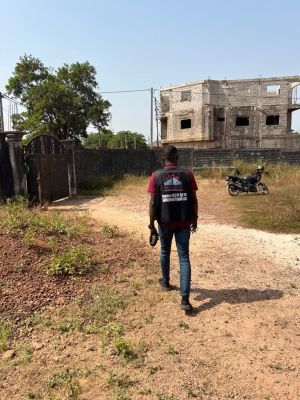 Quatres (04) 𝐏arcelles 𝐂ollées en vente à 𝐊enendé - Image 2