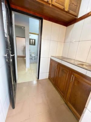 STUDIO MODERNE À LOUER avec Barrière et Parking - Image 5