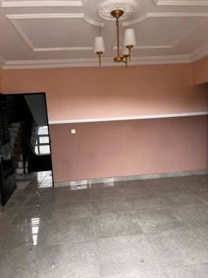 2 Magnifique studio à louer à village précisément à harry - Image 2