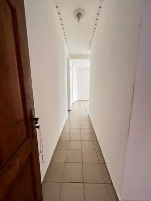 Appartement moderne au 1er niveau  à Logpom à 200m du goudron - Image 5