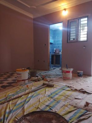 Studio moderne haut standing nouvellement construit nyalla nkolbong sur le boulevard qui mène vers le stade japoma - Image 1