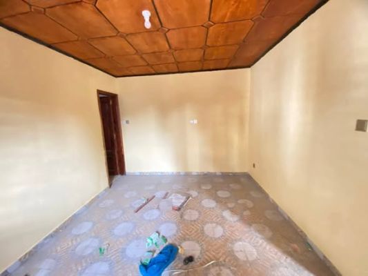 Nouveau studio à louer à Sonfonia T8 – Cour fermée et très accessible - Image 4