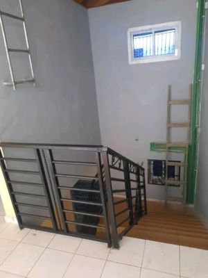 VOICI DEUX STUDIOS MODERNE AVEC  BALCON À NDOGBONG - Image 1