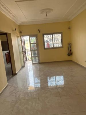 Très grand et Joli appartement haut standing nouvellement construit à Louer - Image 2