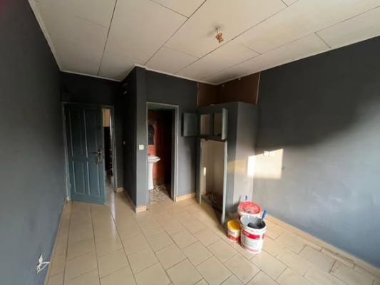 Remboursement d'une chambres moderne à l'immeuble - Image 2