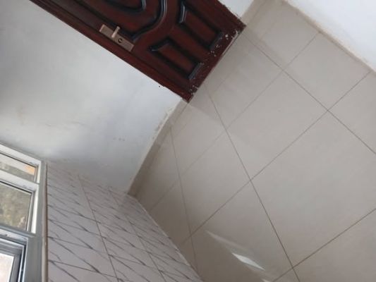 CHAMBRE V.I.P A LOUER NONGO - Image 2