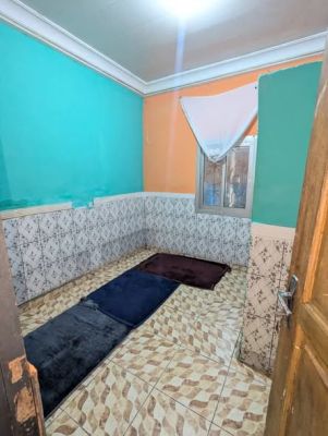 Studio moderne à louer à Obobogo accès à pied - Image 3