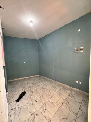 Chambre moderne a makepe missoke entre chefferie - Image 2