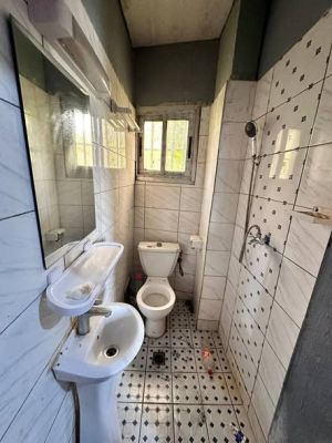 Chambre moderne a makepe missoke entre chefferie - Image 5