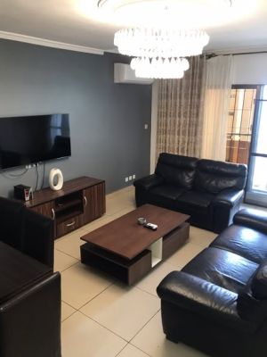 Appartement Meublé de Luxe à Bonapriso, Douala - Image 1