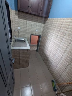 Appartement vip nouvellement construit à louer à nkolfoulou moto 200. 2ch 1dch Forage parking magasin disponible. - Image 4