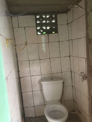 Grosse occasion en or dans l'immobilier !!!!! Voilà une belle chambre moderne + douche + coin cuisine à louer - Image 4