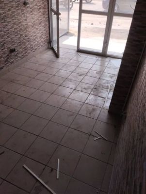 Boutique située à Deido au marché Saker sur l'axe principal - Image 5